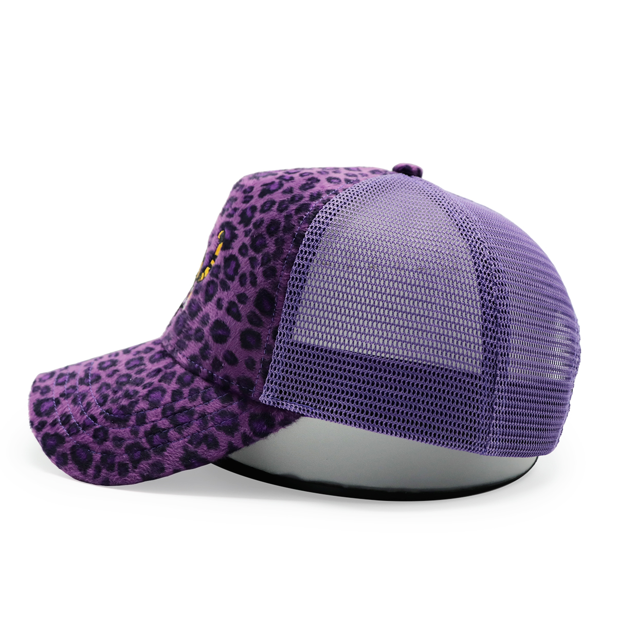 Velvet Animal Pattern Mesh Trucker Hat with Embroidered Tiger Logo