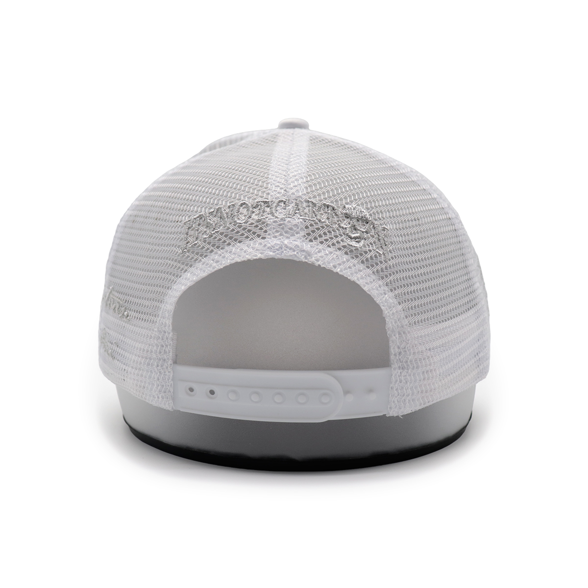 Skull Embroidered Mesh Trucker Hat – Unisex Streetwear Cap