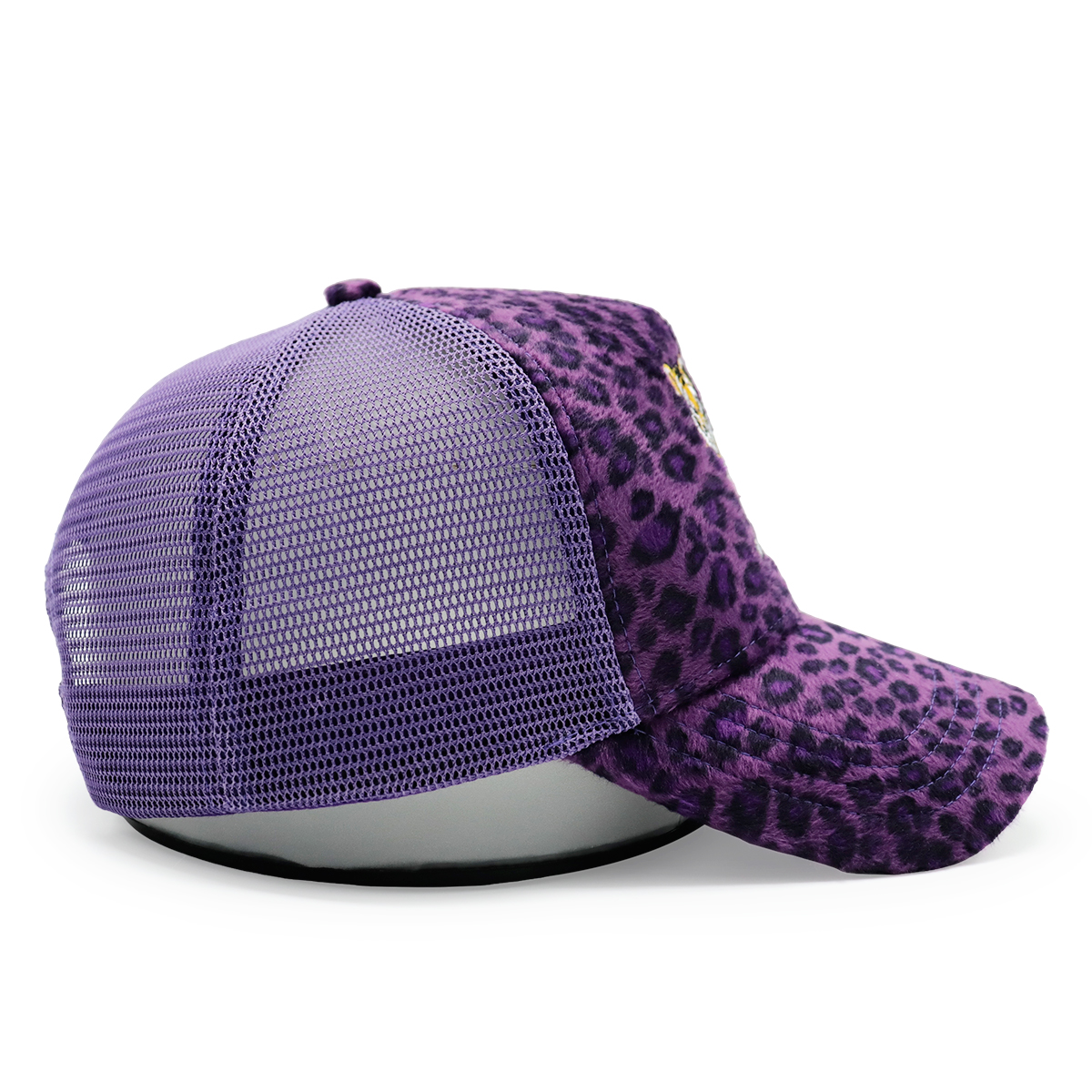Velvet Animal Pattern Mesh Trucker Hat with Embroidered Tiger Logo