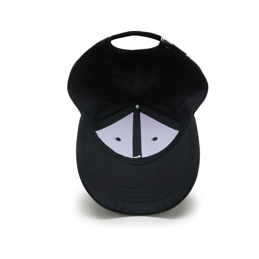 Zed All-Black Script Snapback Hat – Minimalist 3D Embroidered Street Cap