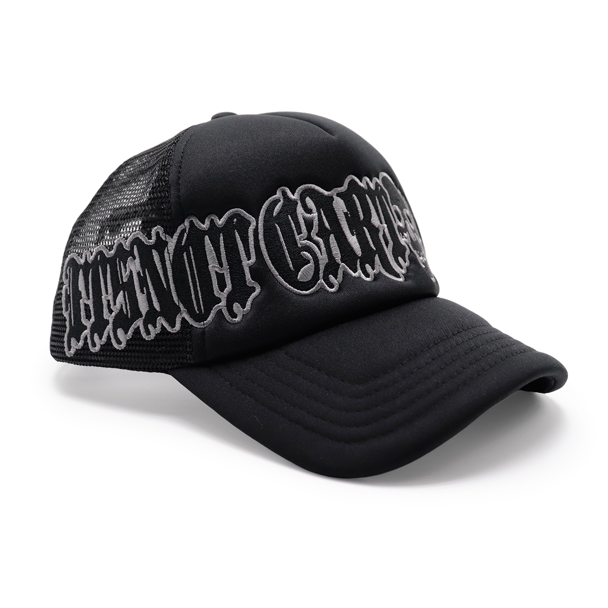 Gothic Skull Embroidered Trucker Cap – Adjustable Mesh Streetwear Hat