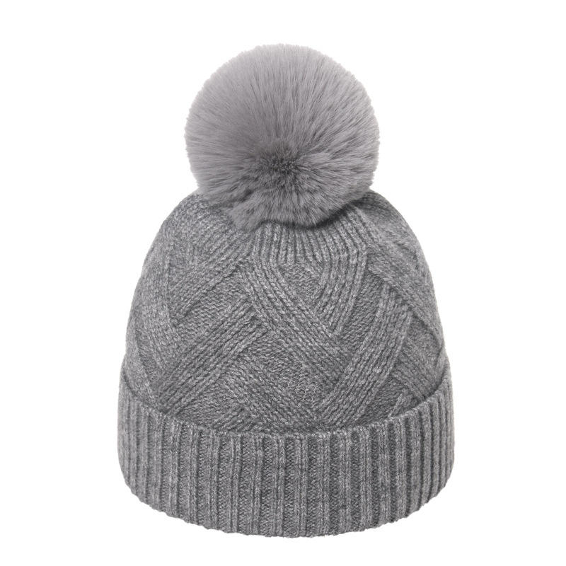 Winter Pom-Pom Knit Beanie – Soft Cable Texture with Faux Fur Top