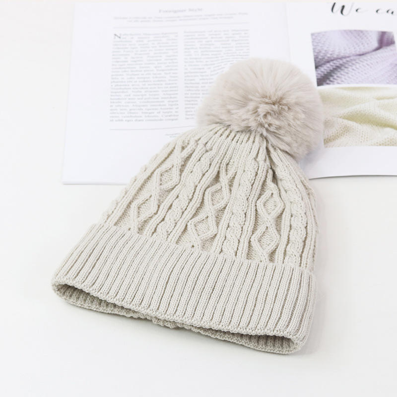 Winter Warm Cable Knit Beanie with Faux Fur Pom Pom