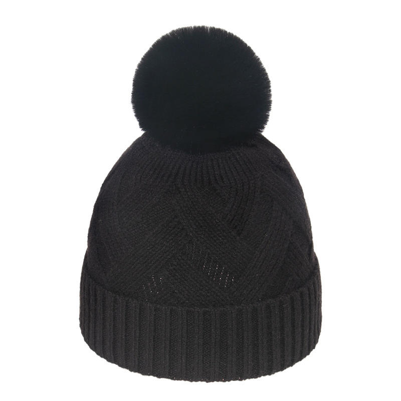 Winter Pom-Pom Knit Beanie – Soft Cable Texture with Faux Fur Top