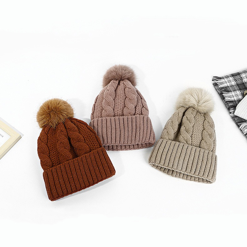 Winter Cable Knit Beanie with Faux Fur Pom Pom