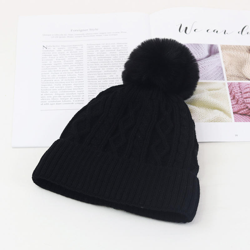Winter Warm Cable Knit Beanie with Faux Fur Pom Pom