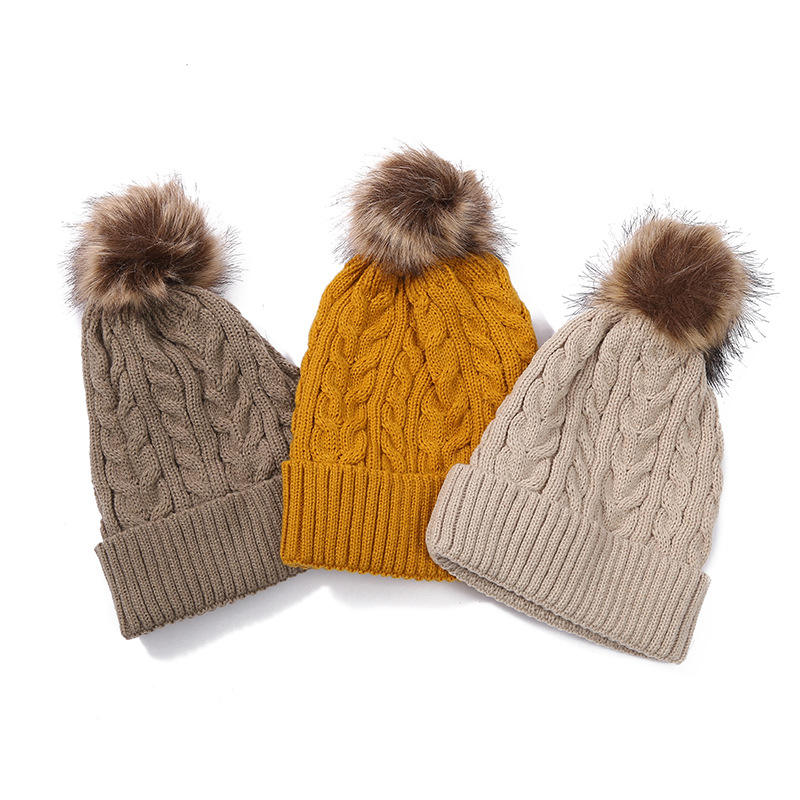 Winter Cable Knit Pom Pom Beanie Hat with Faux Fur