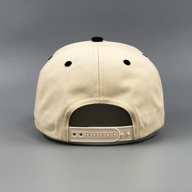 Two Tone Embroidered Logo Baseball Cap Cotton Twill Adjustable Snapback Hat