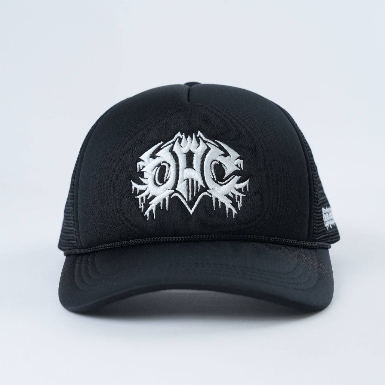 Metal-Inspired Graphic Foam Mesh Cap – Bold 5 Panel Curved Trucker Design