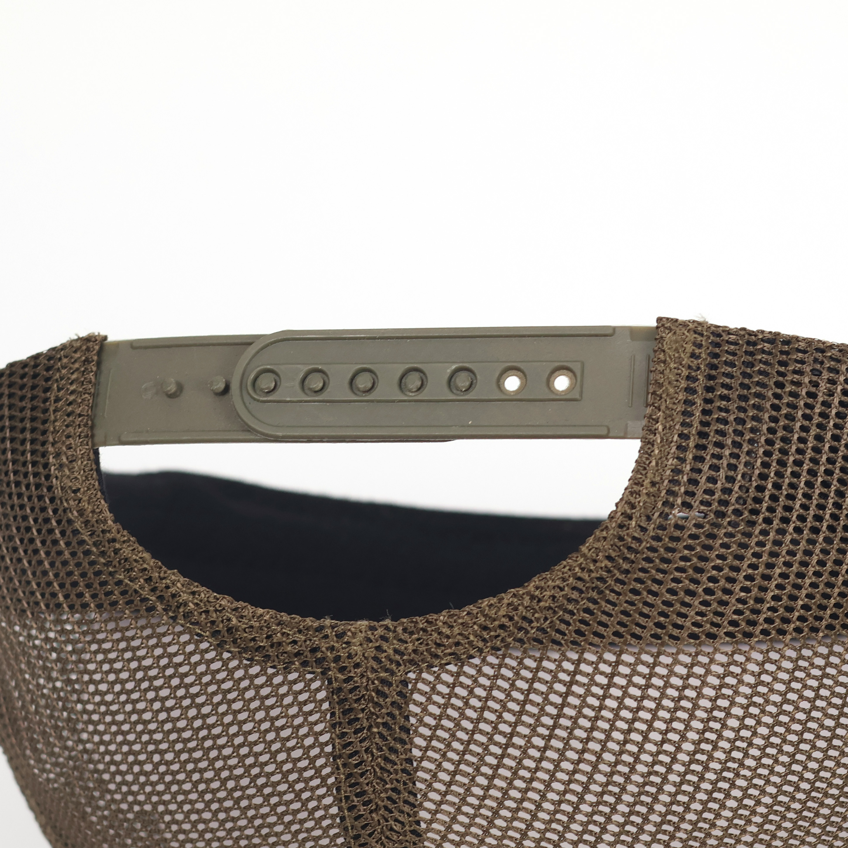 LIMIT OUTDOORS Camo Flat Brim Trucker Cap with Leather Patch – 2024 Edition