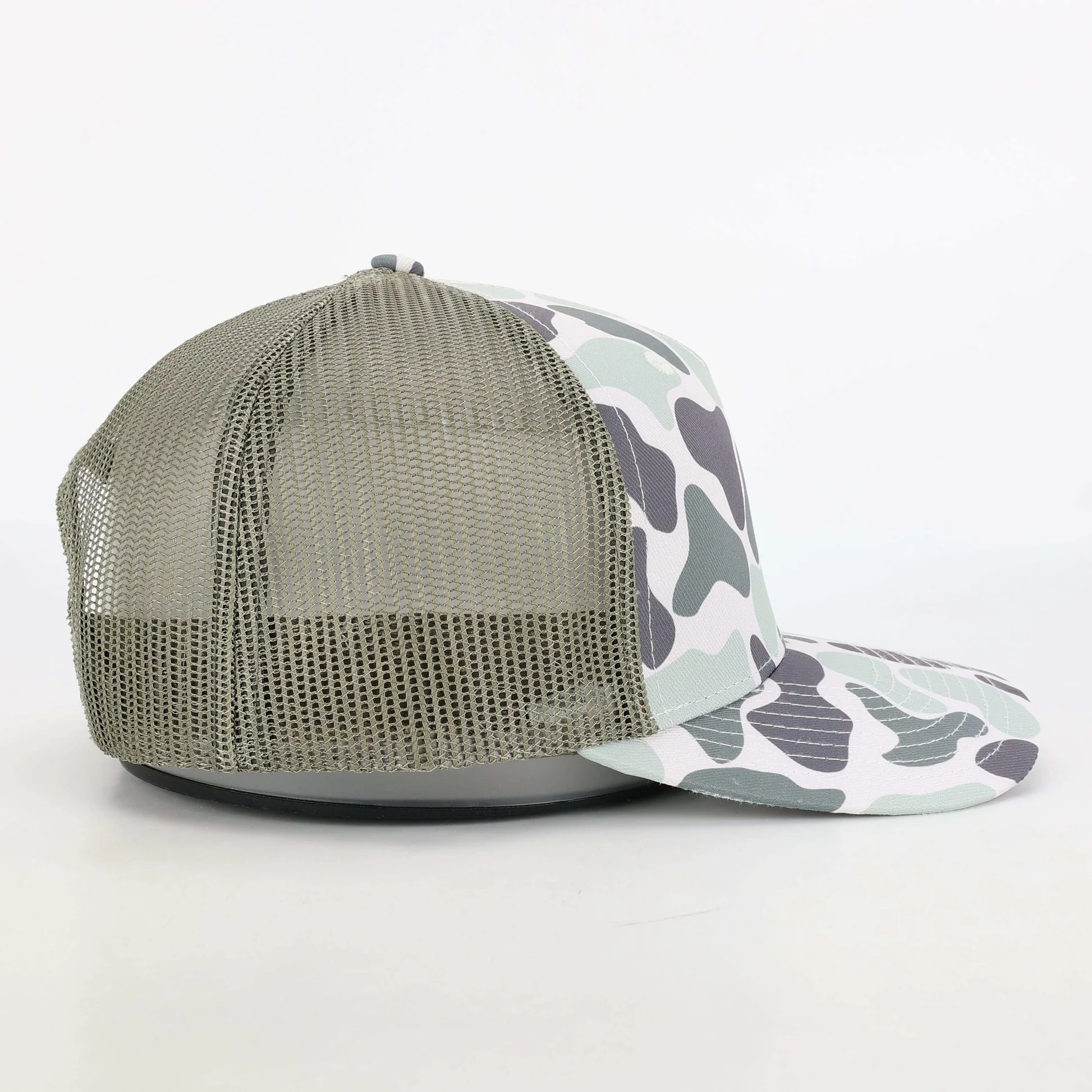 Light Camo 5 Panel Trucker Hat with Mesh Back – Casual Outdoor Snapback
