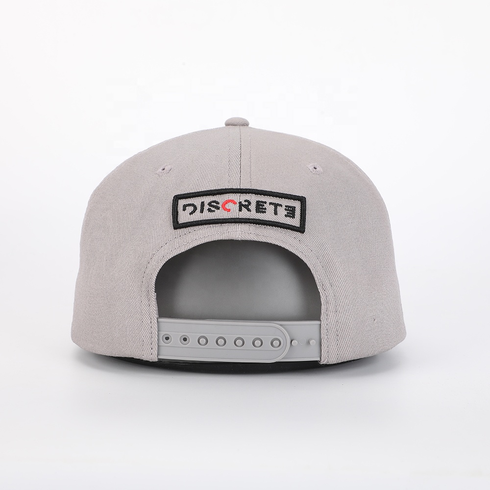 Premium Embroidered 420 Graphic Flat Brim Cap in Grey – High Quality Custom Design