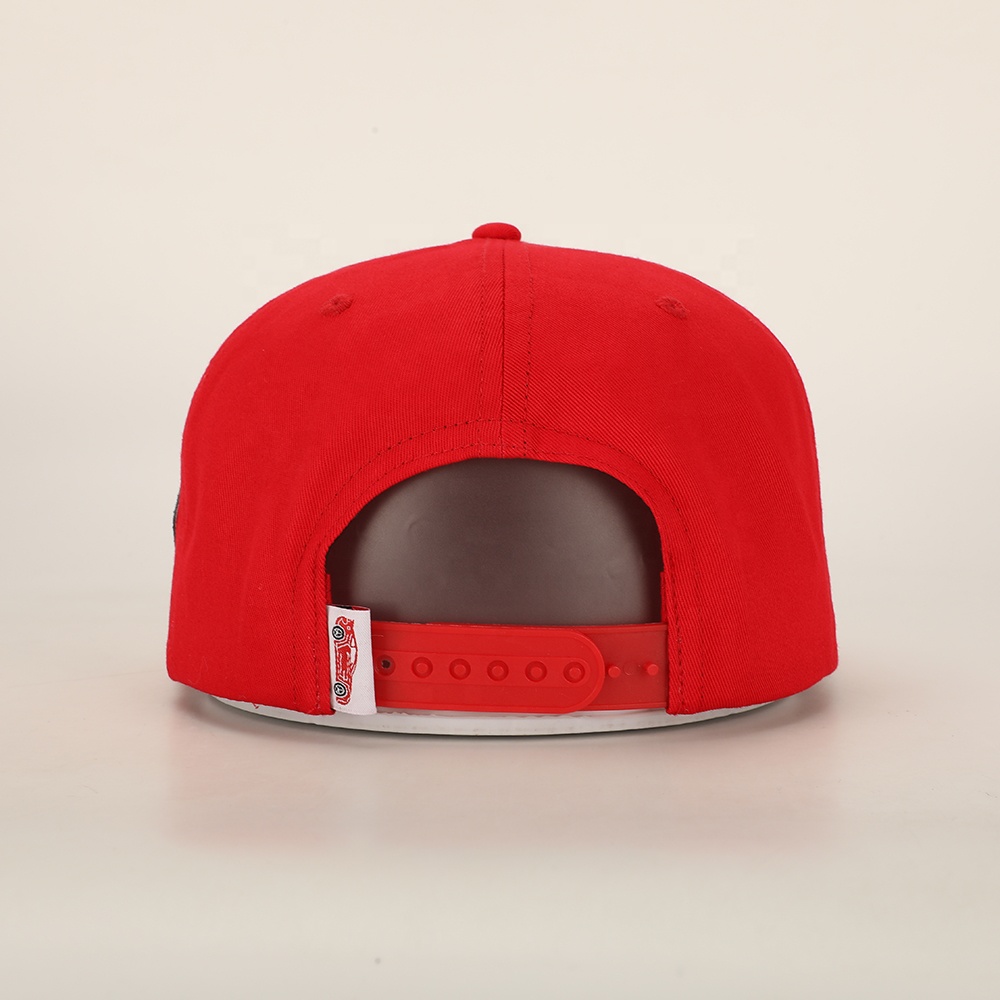 Red Flat Brim 6 Panel Embroidered Logo Snapback Cap