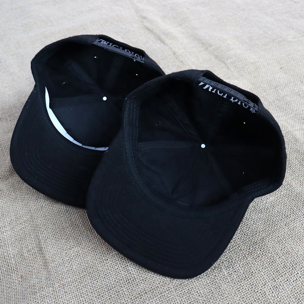 Black 6 Panel Snapback Cap with 3D Embroidered Logo Classic Streetwear Hat