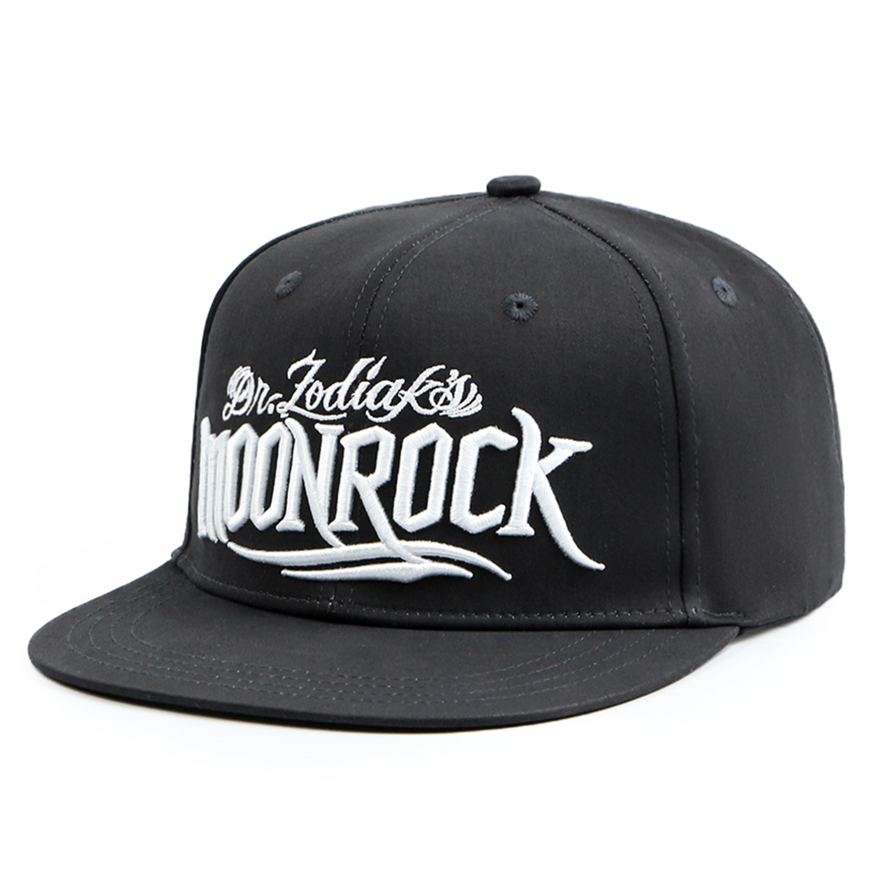 Black 6 Panel 3D Embroidered Flat Brim Snapback Cap with Bold Logo