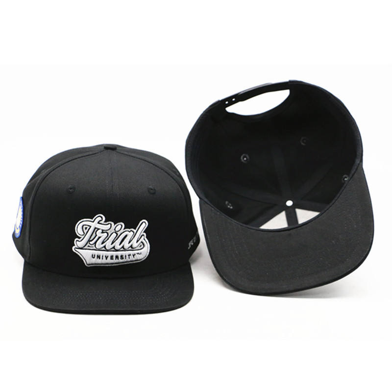 Black Snapback Hat with Trial University 3D Embroidery – Flat Brim Cap