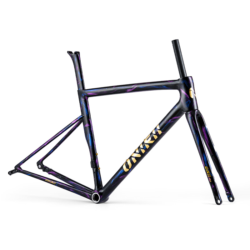 ONE PRO 全内走公路爬坡车架