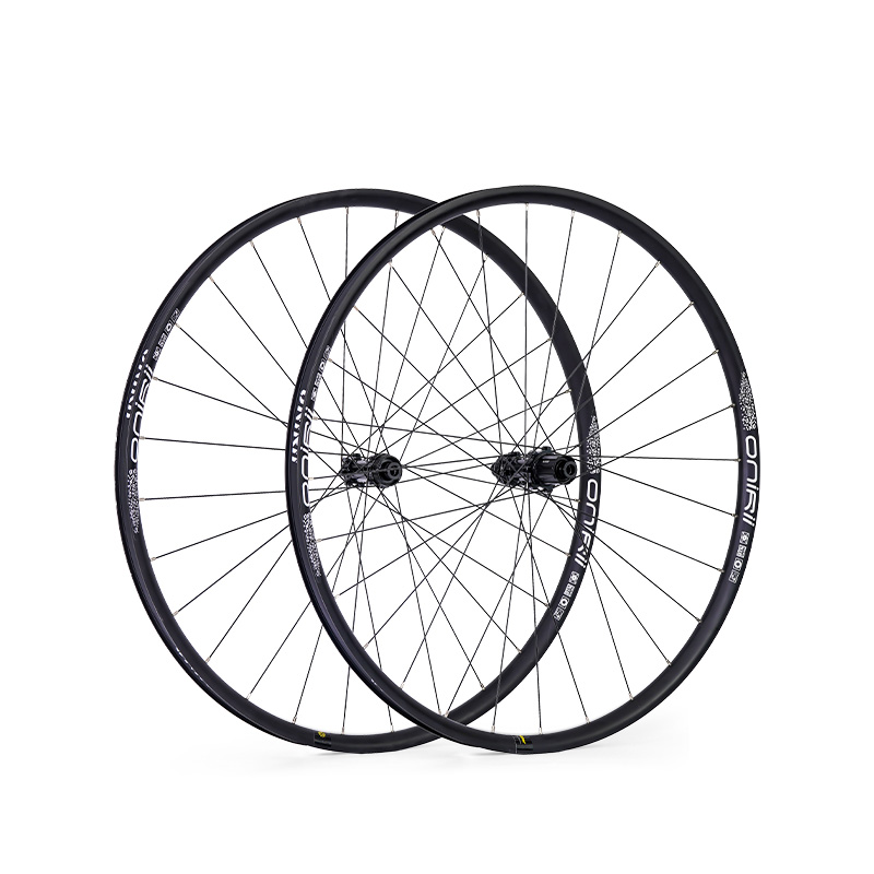 GS 公路越野轮组