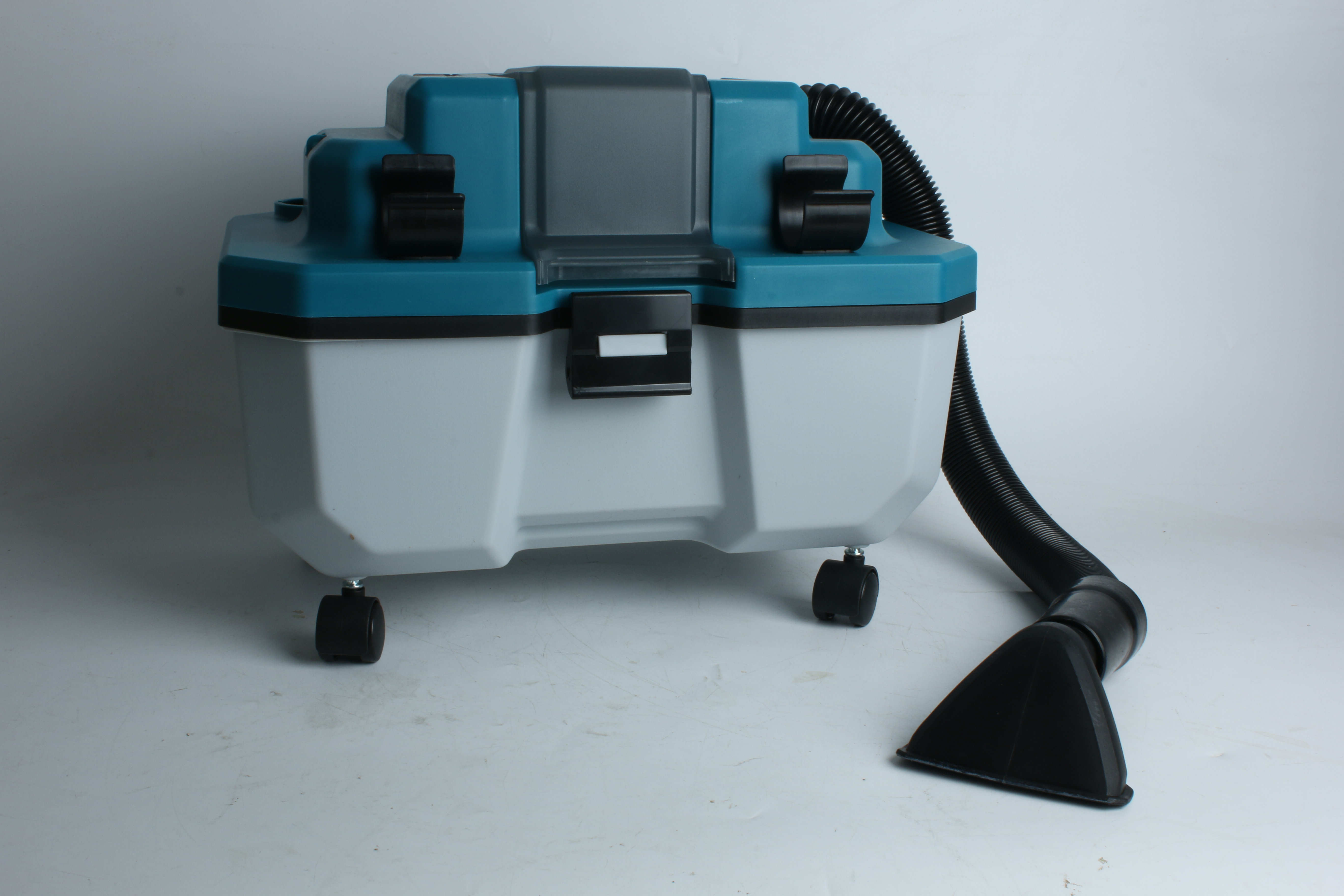 LX-VC-D15WB Portable Wet Dry Vacuum with Multi Attachments