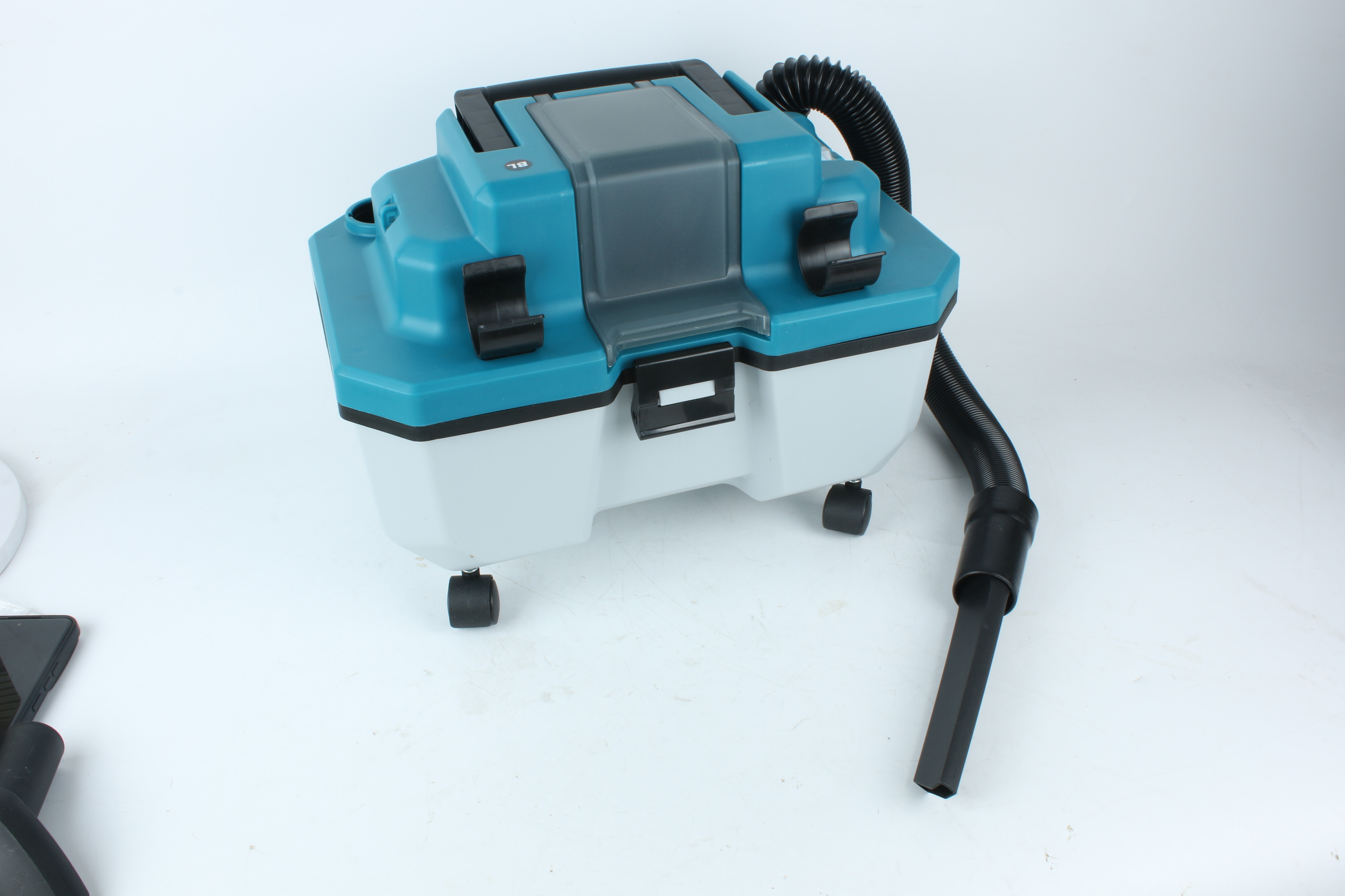 LX-VC-D15WB Portable Wet Dry Vacuum with Multi Attachments