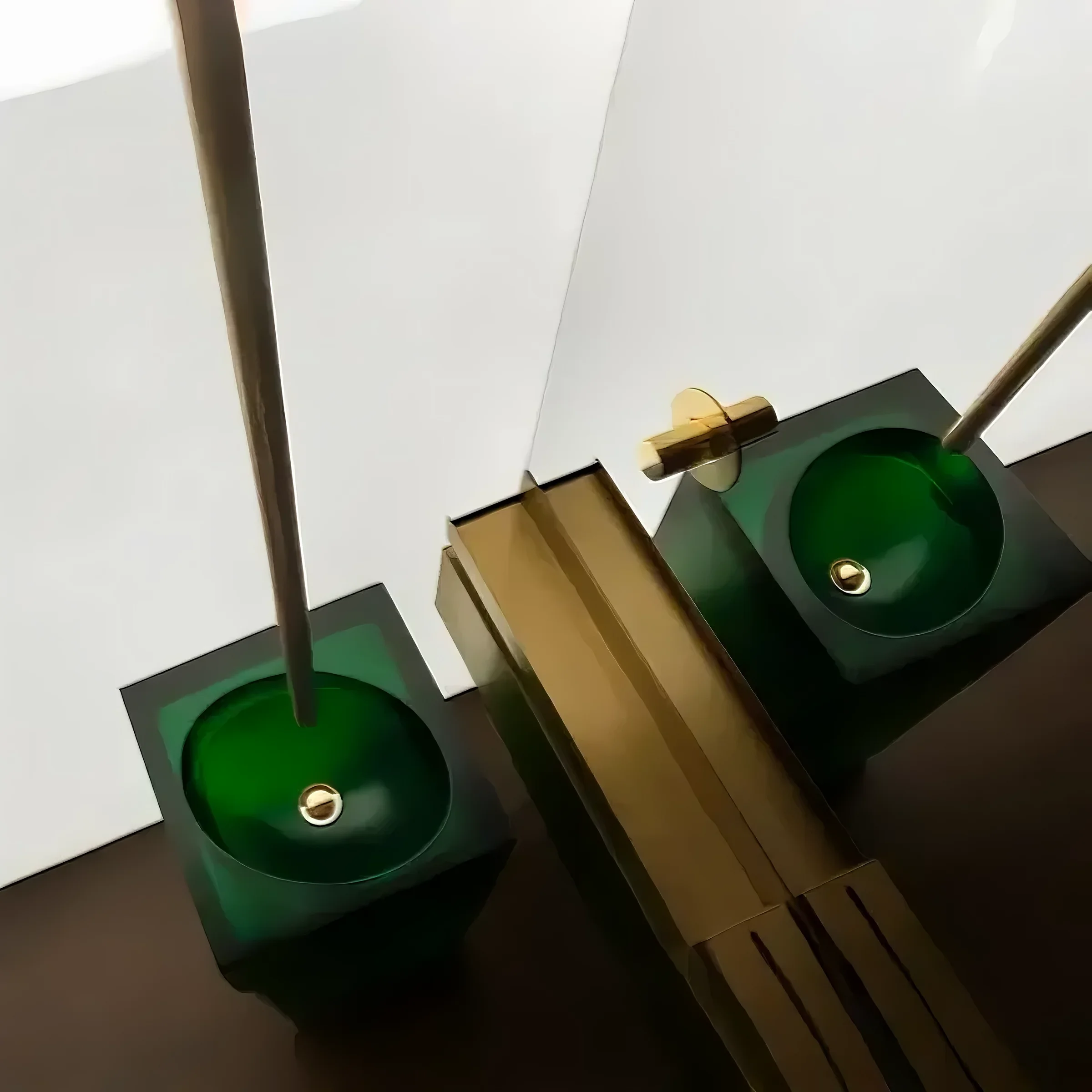 EMERALUX Sculpted Green Acrylic Sink Ser