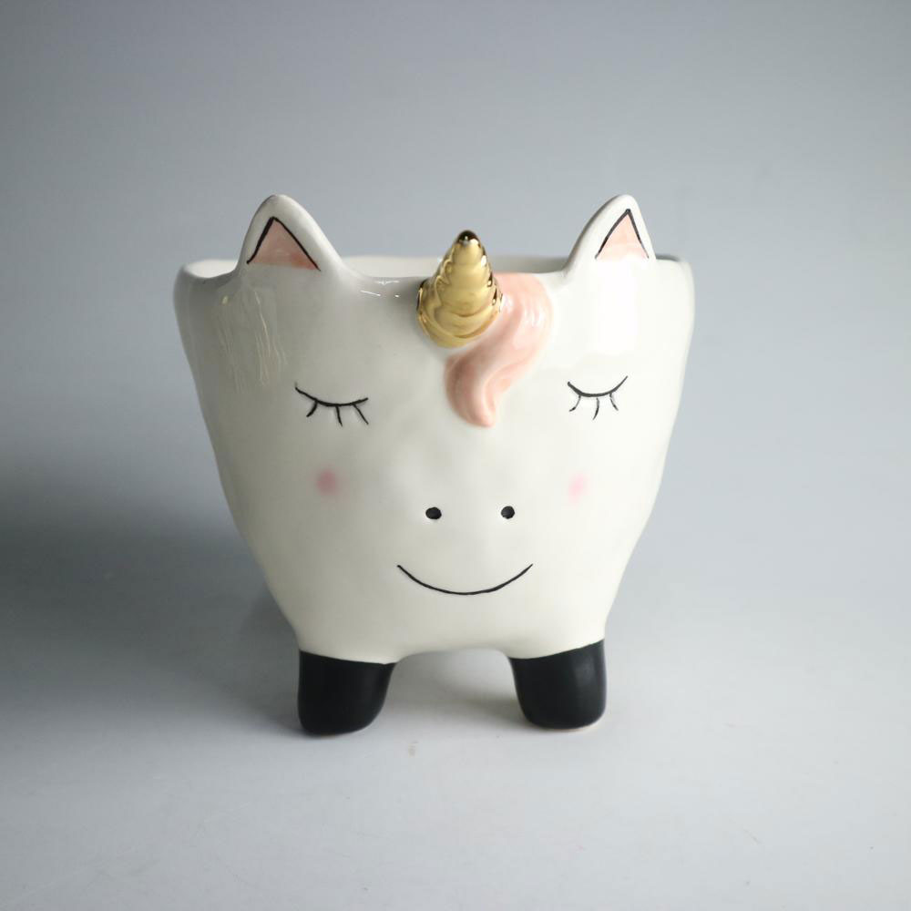 Cute unicorn planter