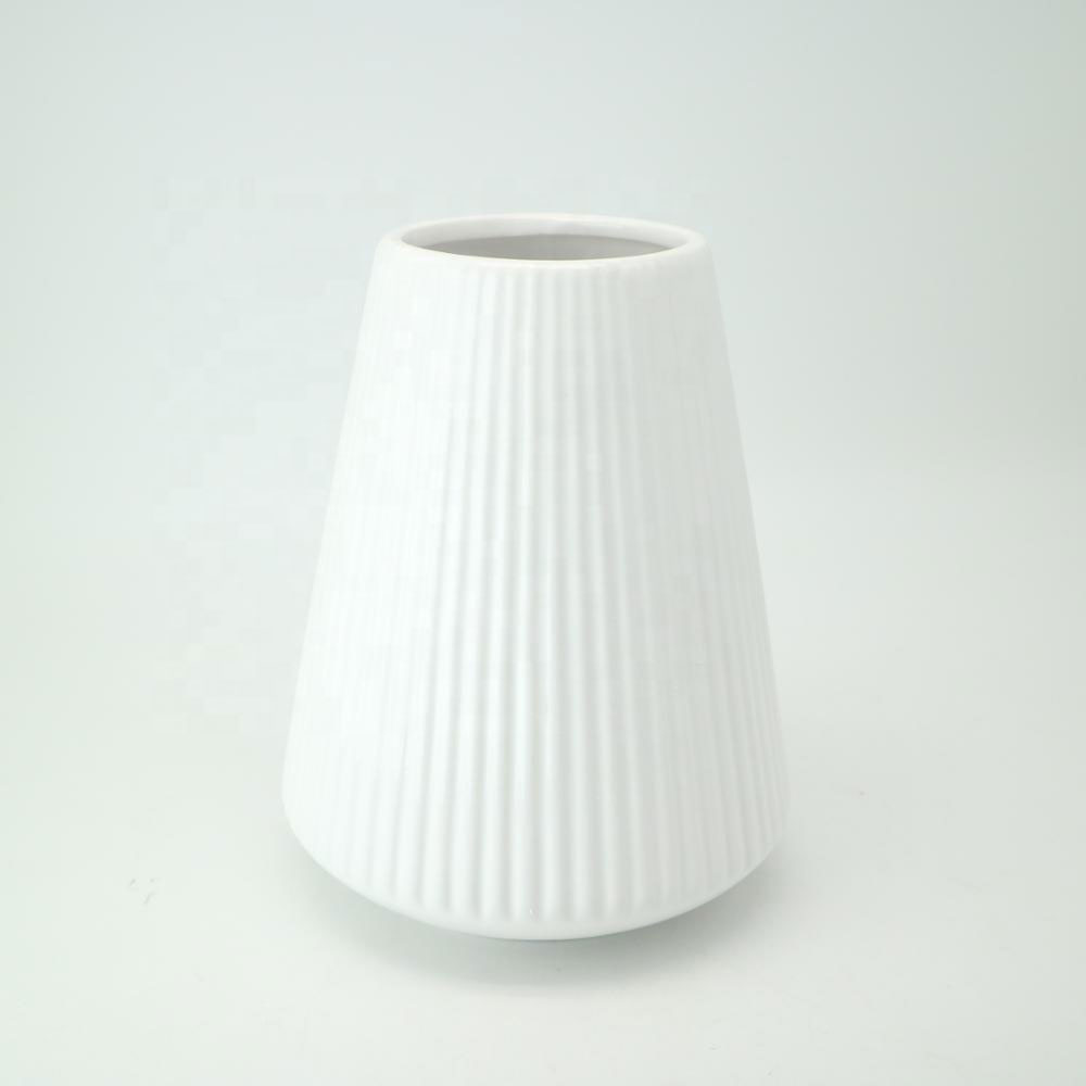White Ceramic Vase For Home Decoration- Elegant origami art design...