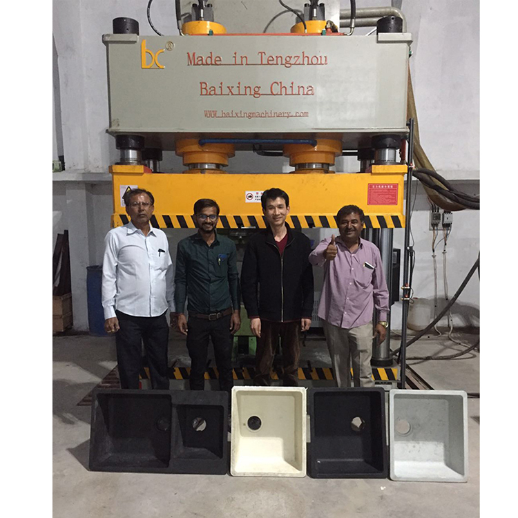 630 ton quartz stone water tank hydraulic press exported to India