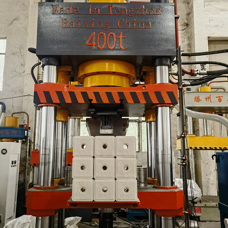 400 tons salt block press machine