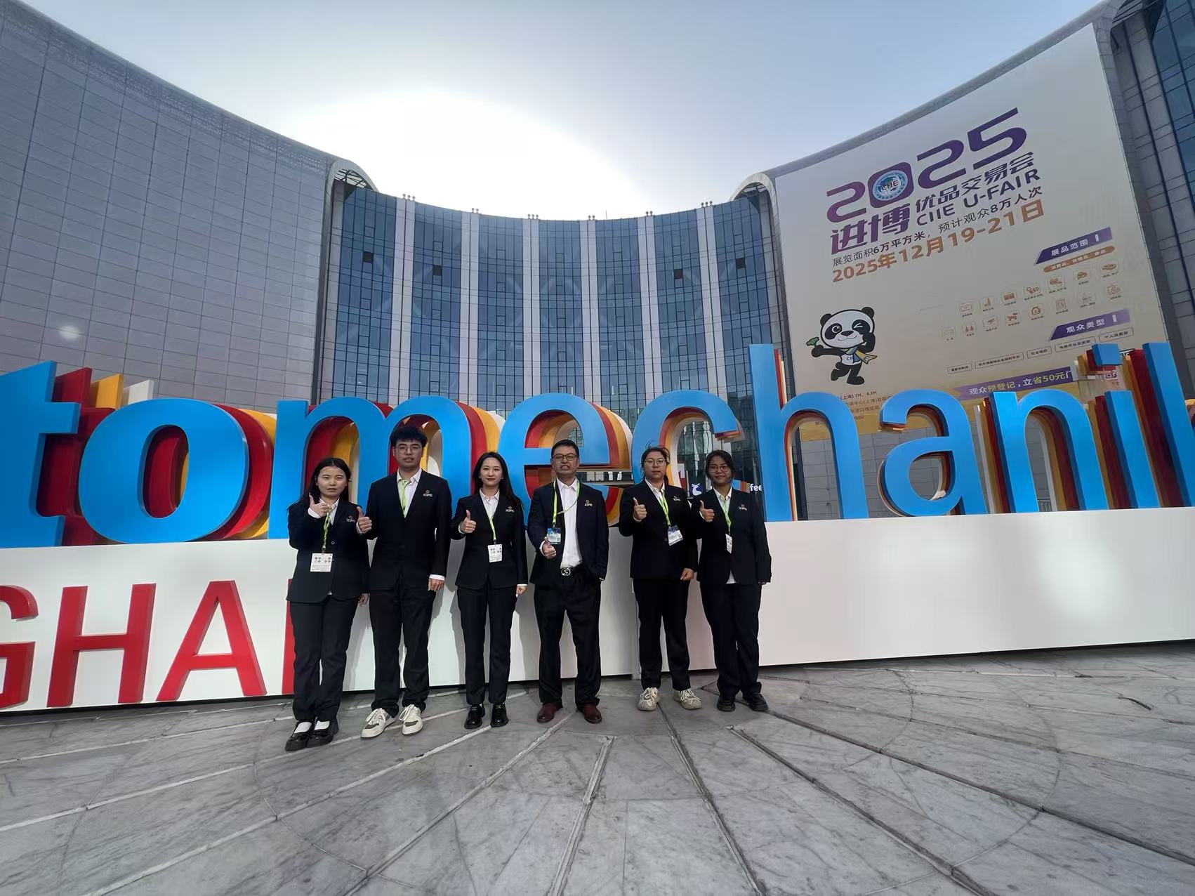 Maximizing Efficiency with LVLP Spray Guns in Modern Refinish Painting