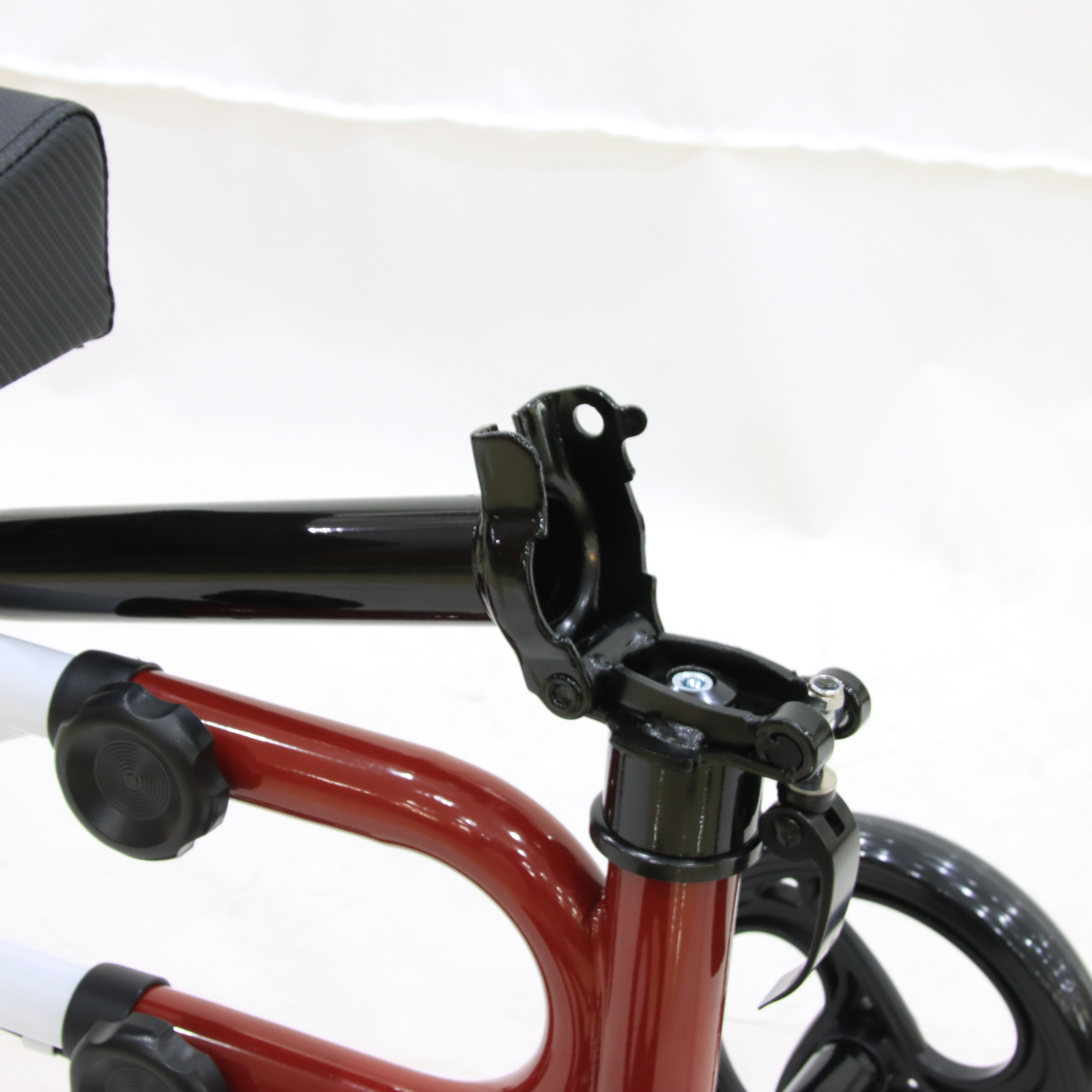 Mobility Knee Walker OEM Supplier for Hospital and Recovery Use