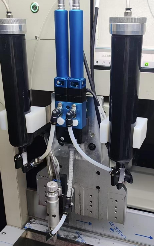 Bubble‑Free Epoxy Doming Machine for Automotive Nameplate Decoration