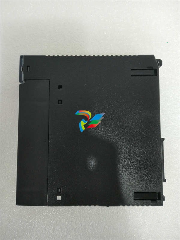 GE IC660TBD025  DC 32 Circuit Discrete Input and Output Module
