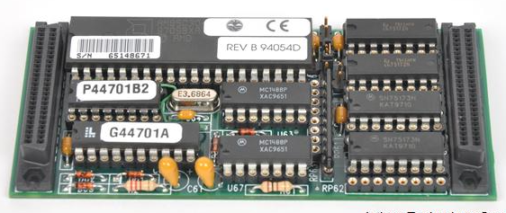 MOTOROLA MVIP301 IndustryPack Serial Communication Module