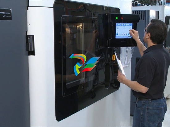 “Additive technologies present big potential and many advantages, for example for reducing component weight, the ability to produce complex parts and customization.”