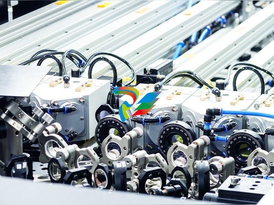 CAPS user facilities at Fraunhofer Institutes in Jena and Aachen provide users with a variety of photon sources in the kilowatt range for the purposes of applied research.