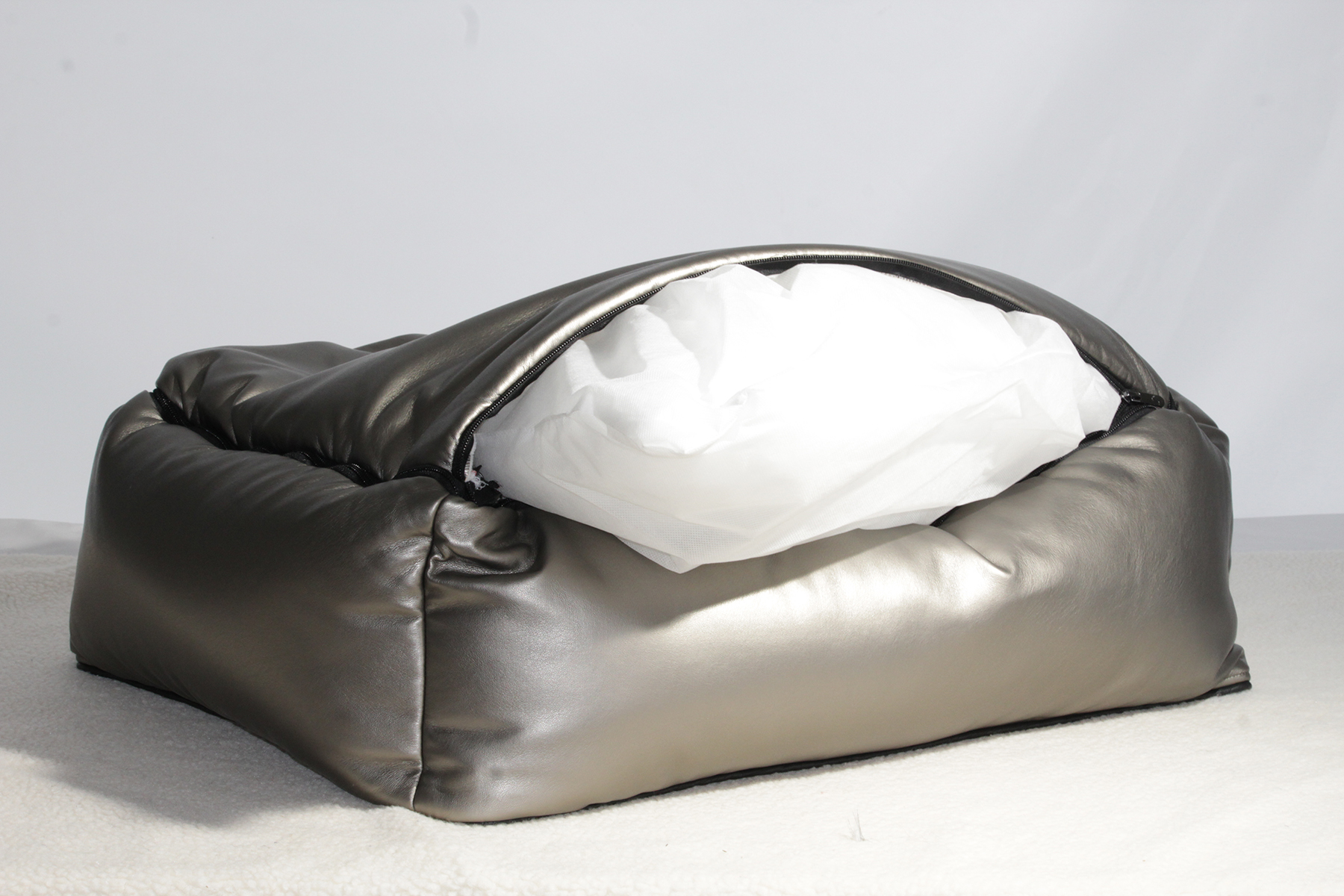 PU Anti-Scratch Easy Clean Dog Bed（AD-P002)