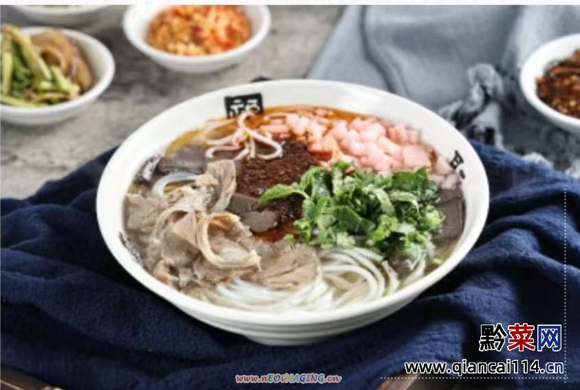 贵州美食－兴义羊肉粉