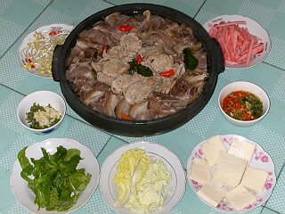 黔菜教学视频-布衣狗肉、狗灌肠、油炸粑稀饭、水晶冰粉