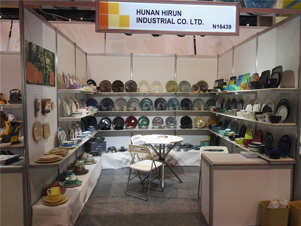 Hunan Hirun attended 2018 Chicago Home and Housewares Show 
