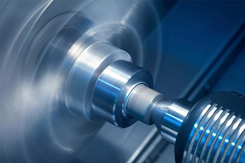 What are the specific characteristics of maintaining rolling bearings?