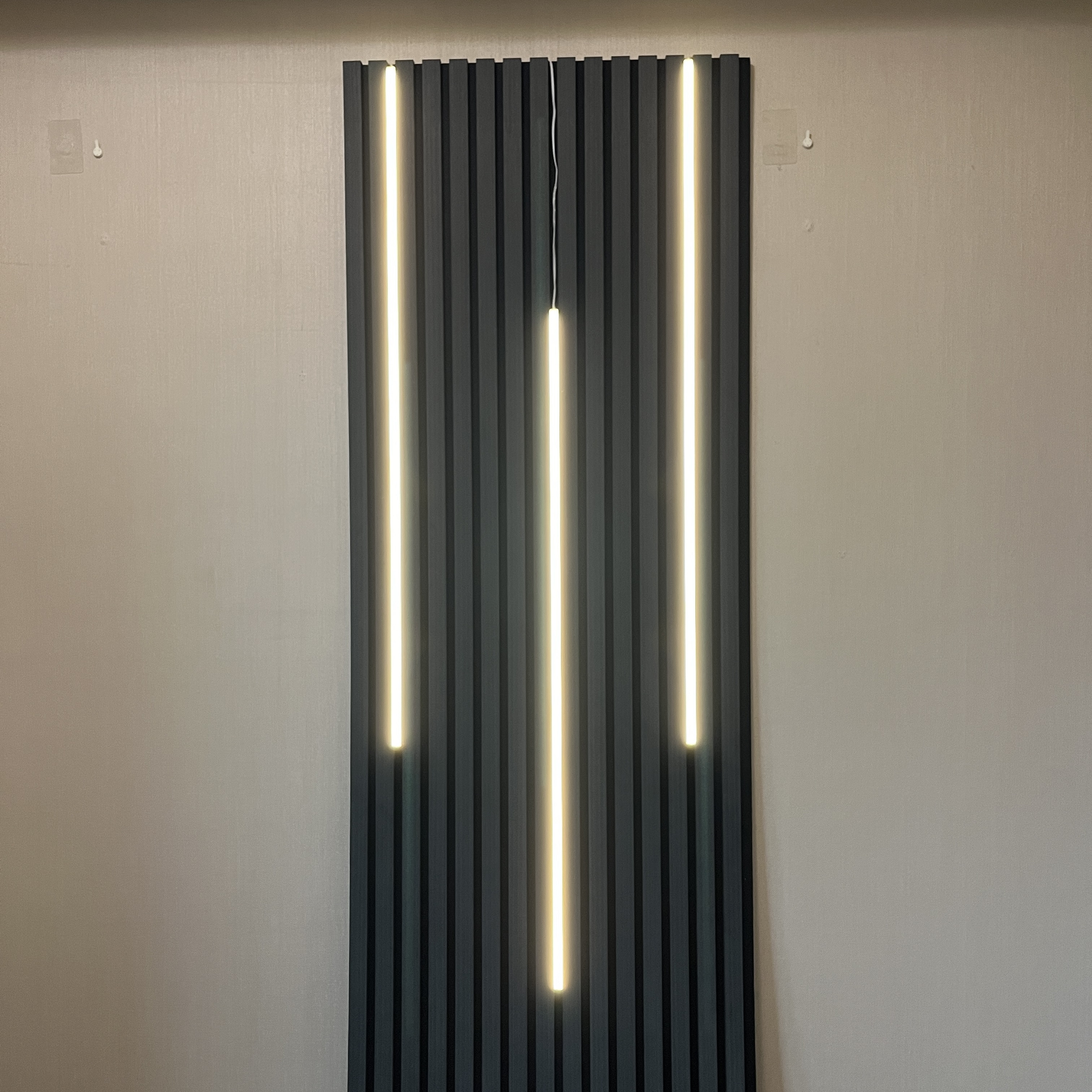 Die beste schwarze Welle akustische Platten Dekoration Wand 3D Platte für Haus Innenraum flexible Rollen Wand Lamellen Platte