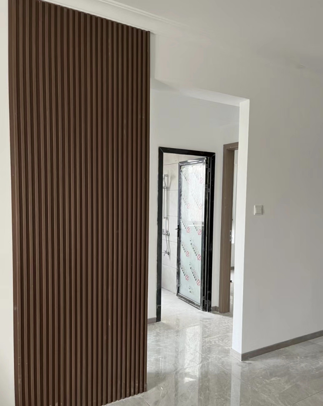 Billiger Preis Lärmschutzgitter Haustier Holz Lamellen China Großhandel Akustische Wand Panel Hübsche Paneles Decorativos Für Büro Hotel