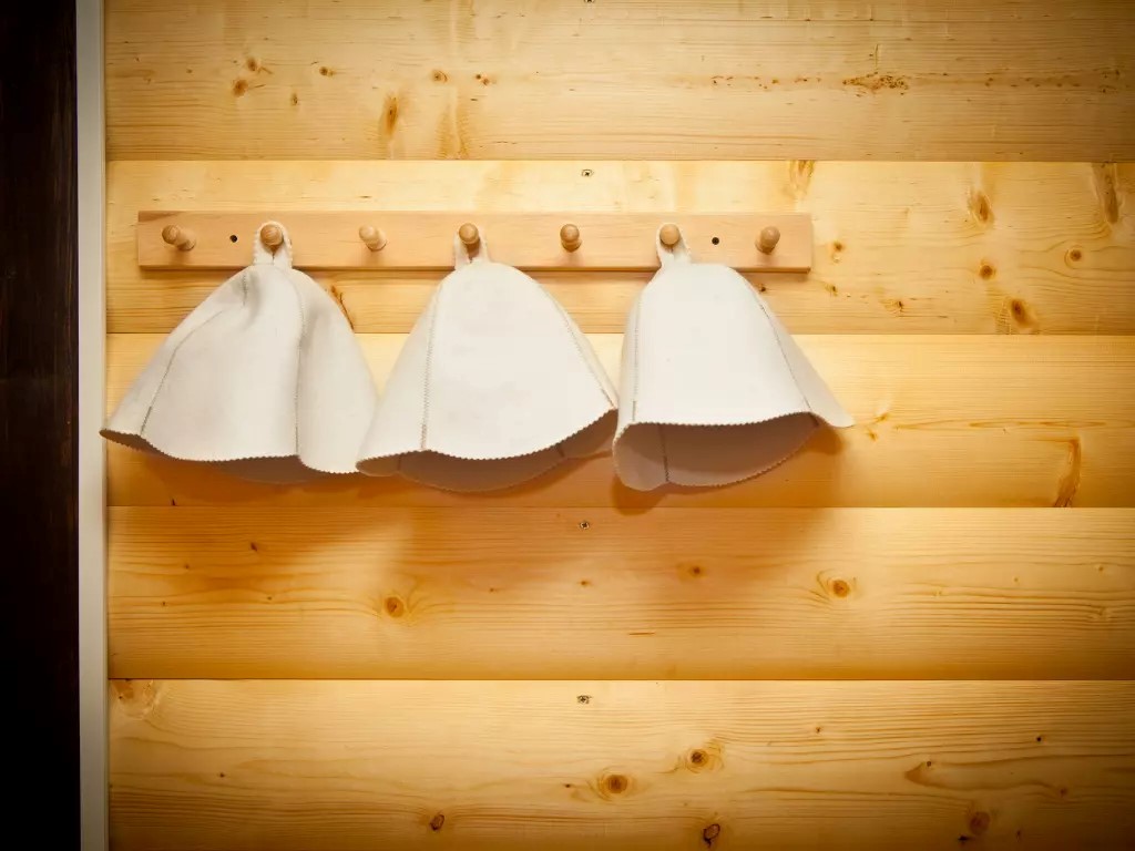 How to Choose the Right Sauna Hat