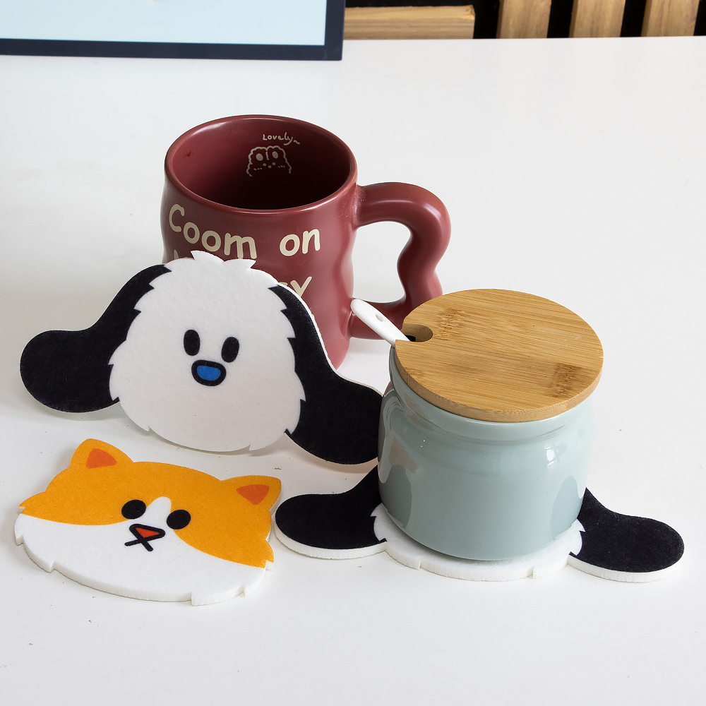 Eco-Friendly Polyester Felt Mats & Pads Set Different Shapes Placemat and Drink Coaster-for Home or Office