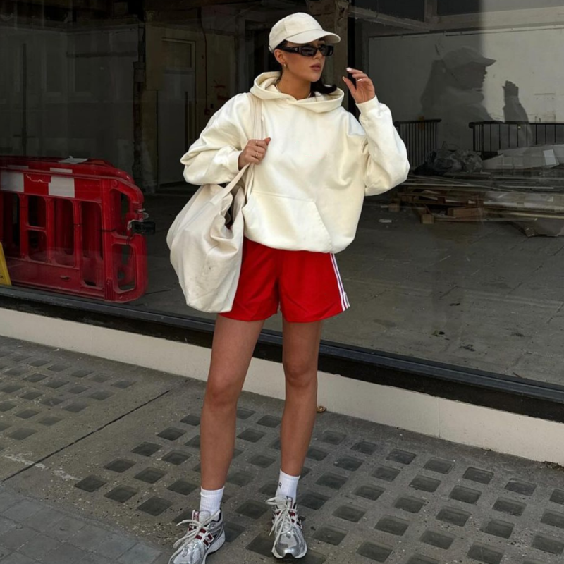 Custom Cozy Pullover Full Length Sleeves Stretch Ribbed Cuffs Front Printed Logo Streetwear for Autumn Winter Women's Hoodie