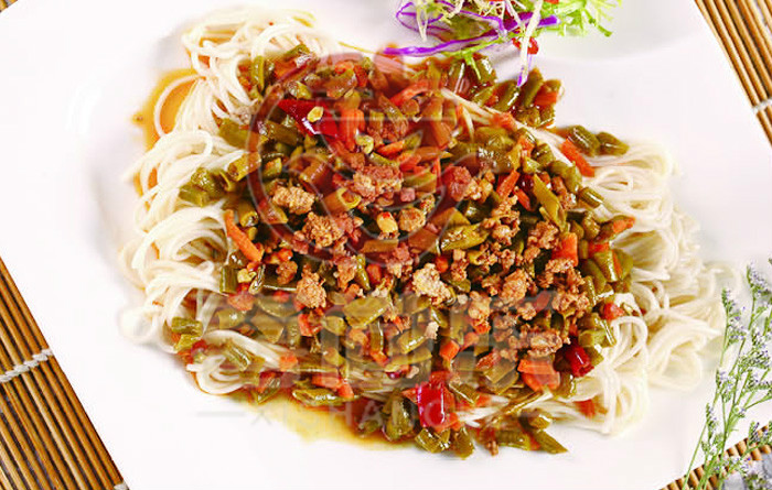 豆角肉沫伴面