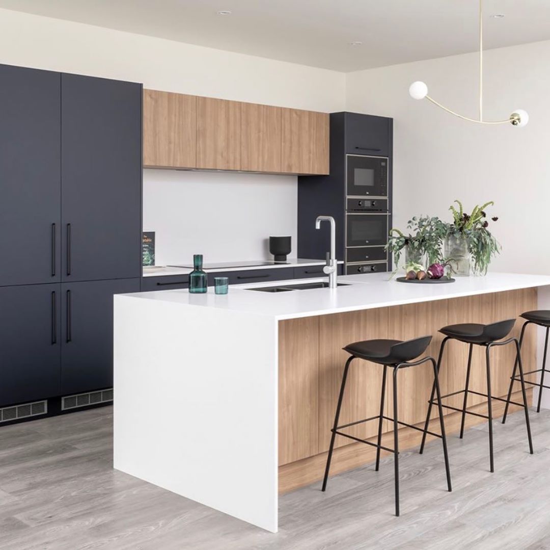 Innovative Stainless Steel Kitchen Cabinet Ideas