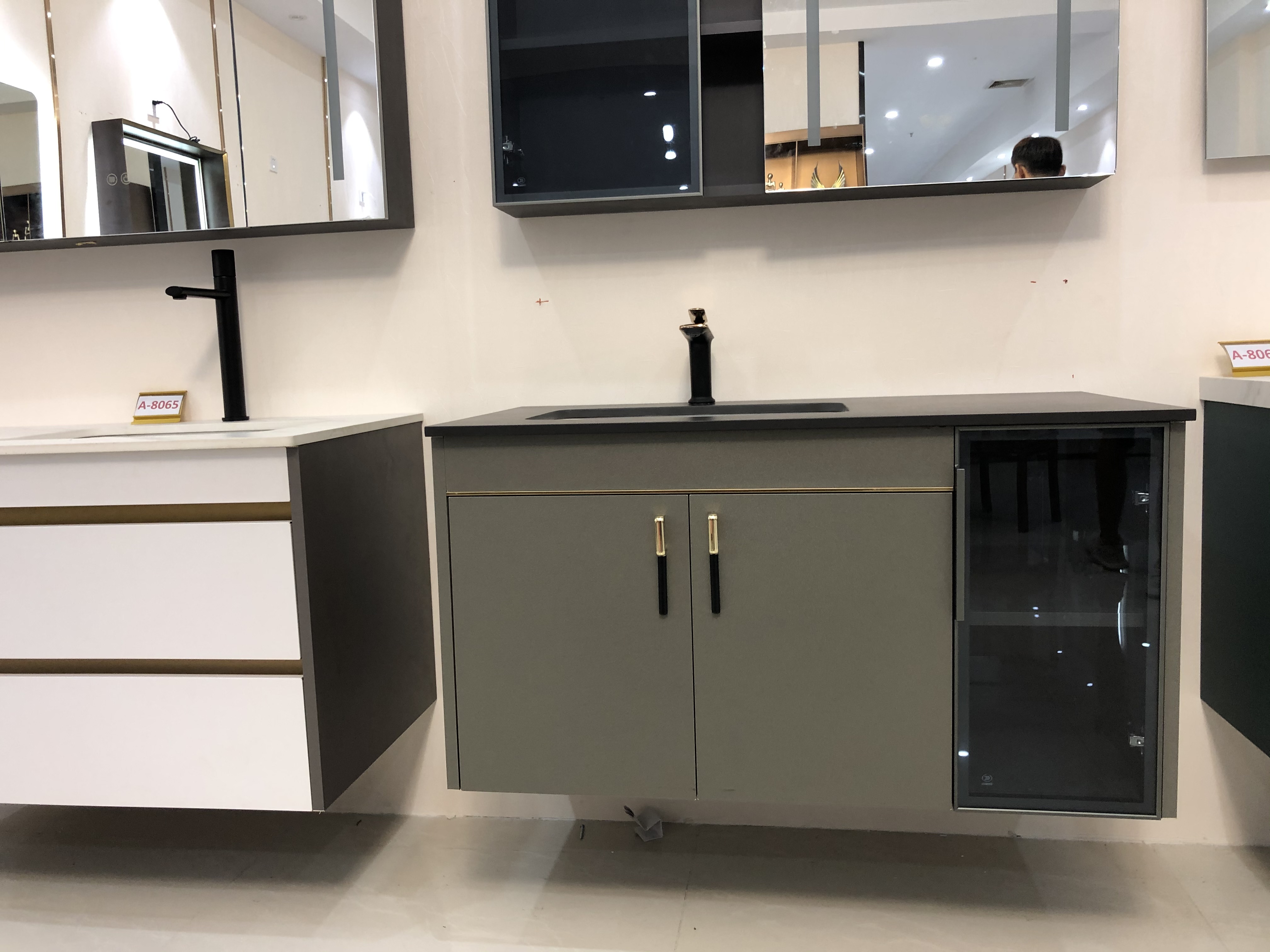 Marble Ceramic Sink Modern Hotel Wall Mounted White Gold Bathroom Vanity Furniture with Countertop and Double Sink