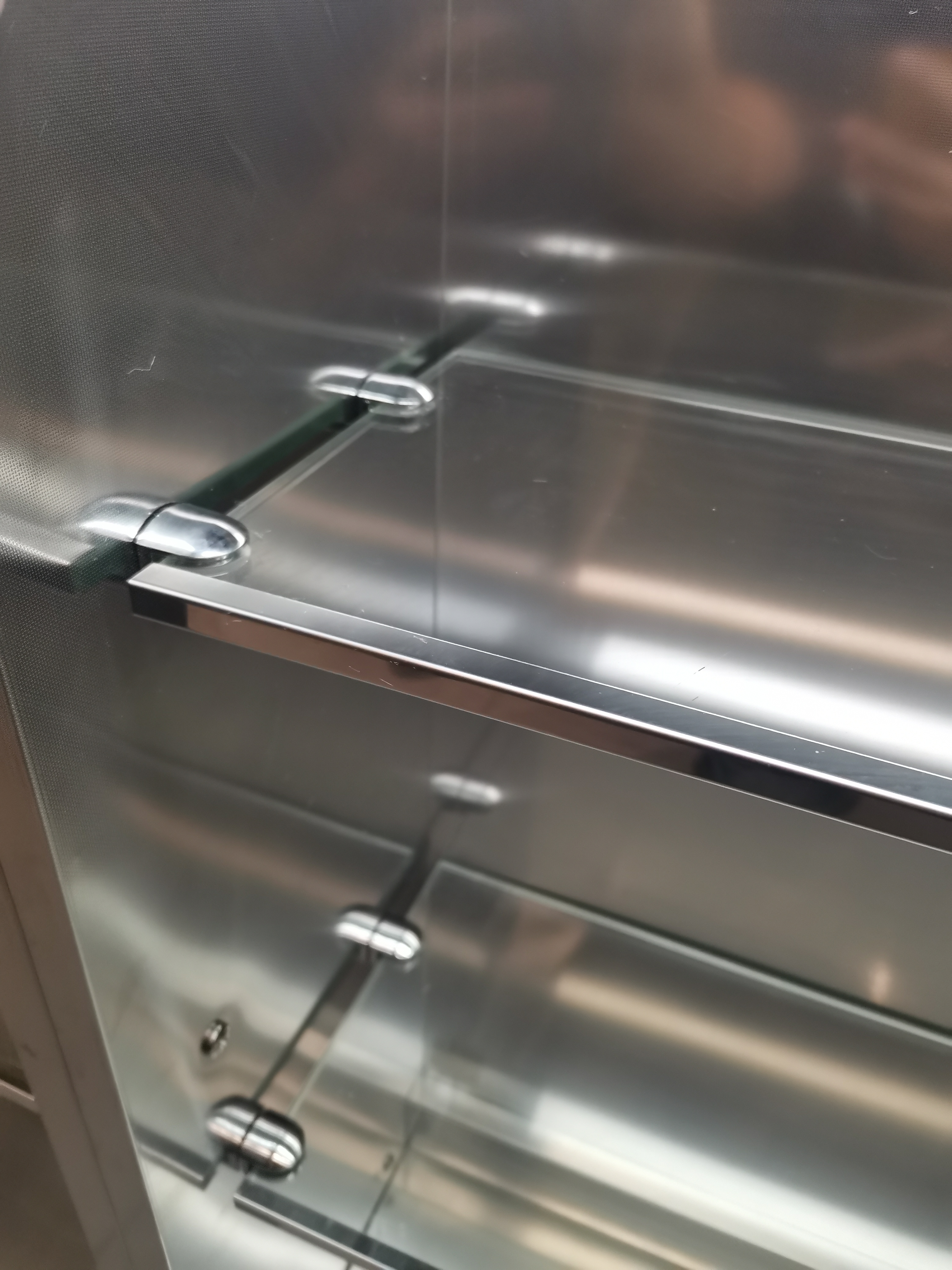 Elevate Interiors with Premium Contemporary Kitchen Styling Ideas